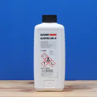 Bouteille de un litre d'ILFOTEC DD-X, de la marque Ilford